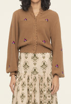 Escvdo-Pradera-Brown-Cardigan-17427-4.jpg